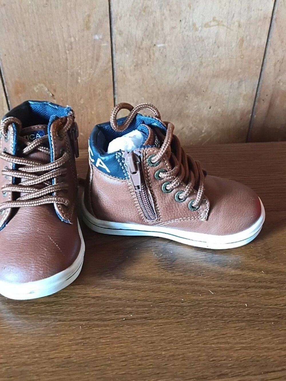 Nautica Toddler Boys Sneakers Size 5 Brown High Top Zip Lace Casual Shoes